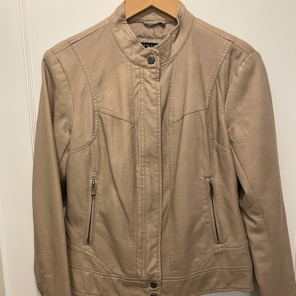 Bernardo Cream Biker Motorcycle Jacket - Picture 2 of 3